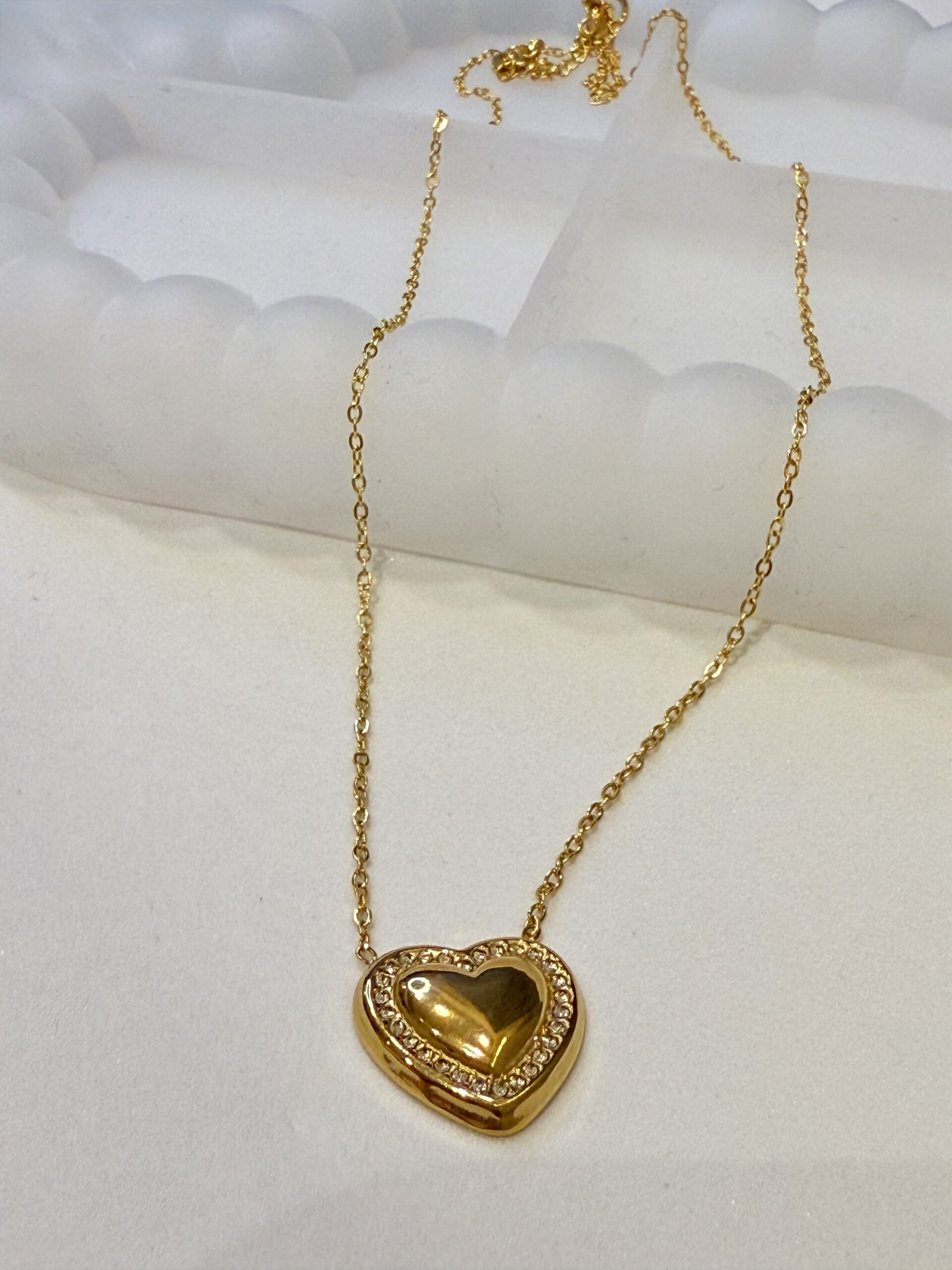 IMG_4334 Radiant Gold-Plated Heart Pendant Necklace with Crystal Accents - Image 1