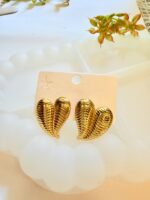 Gold Ribbed Heart Earrings