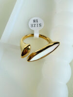 Elegant Gold-Plated Statement Ring with White Mother of Pearl Inlay - Image 2