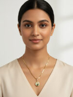 Vintage-Inspired Floral Pendant Necklace with Pearls - Image 2