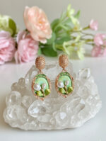Elegant Floral Pearl Drop Earrings - Image 4